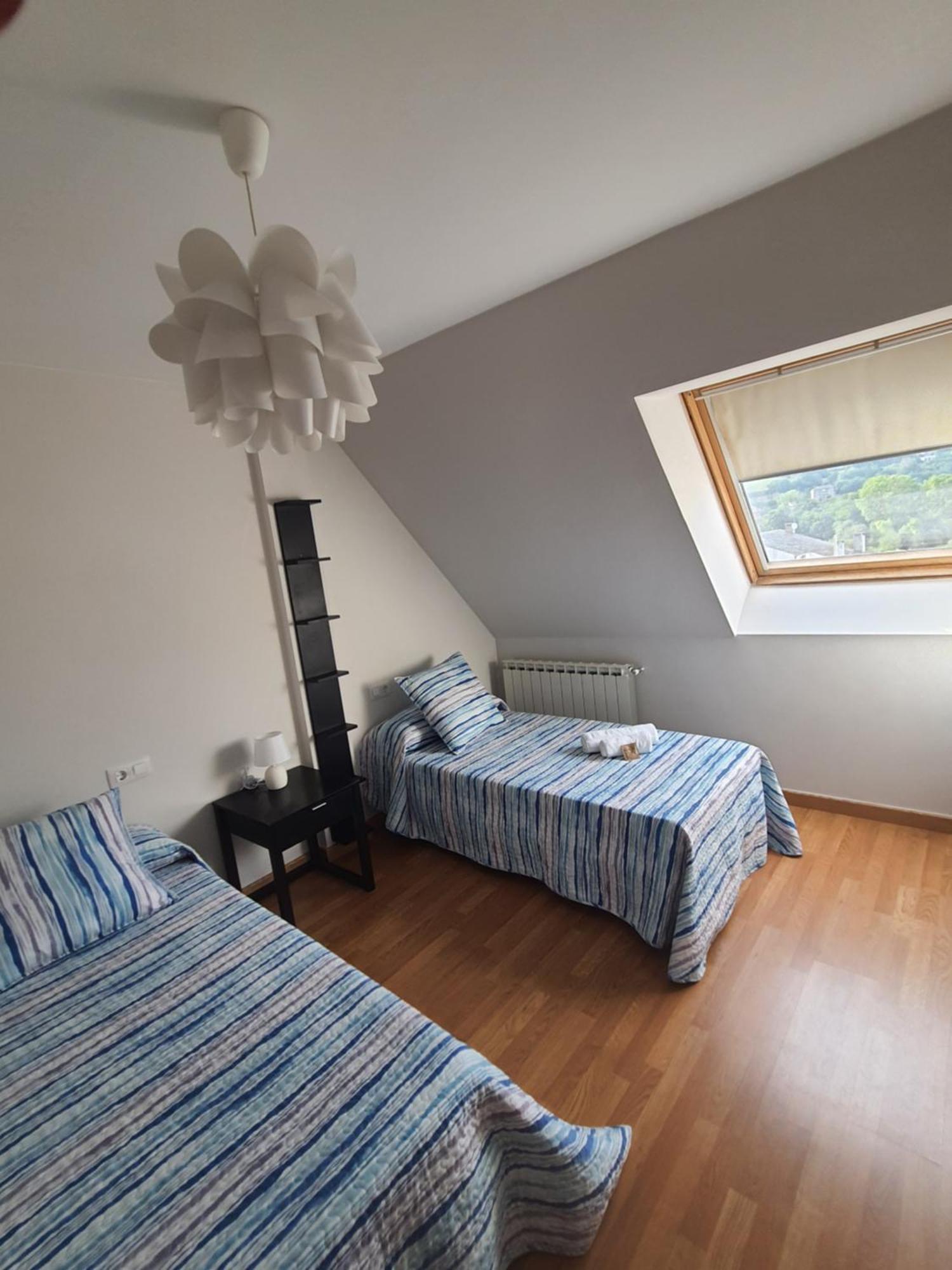 Duplex Axl Apartment Саррия Екстериор снимка